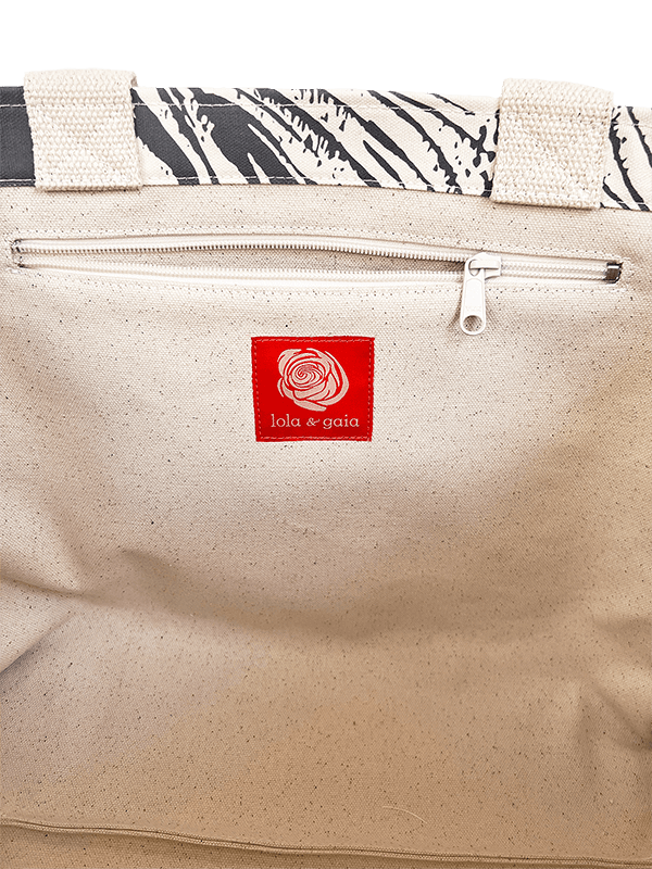 Ginkgo Tote Poppy interior zipper view